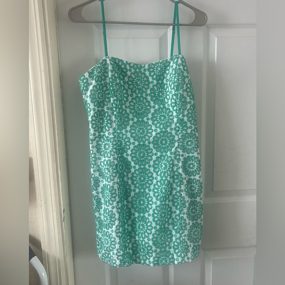 Lilly Pulitzer Dresses & Skirts - LILY PULITZER Green Floral Spaghetti Strap Dress